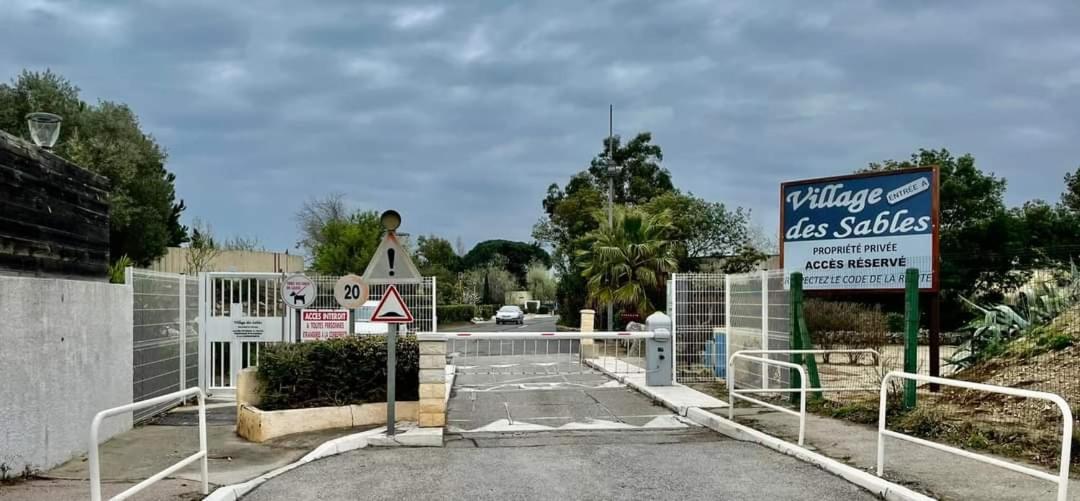 Torreilles Plage: Villa Atypique Bord De Mer Mediterranee Екстериор снимка